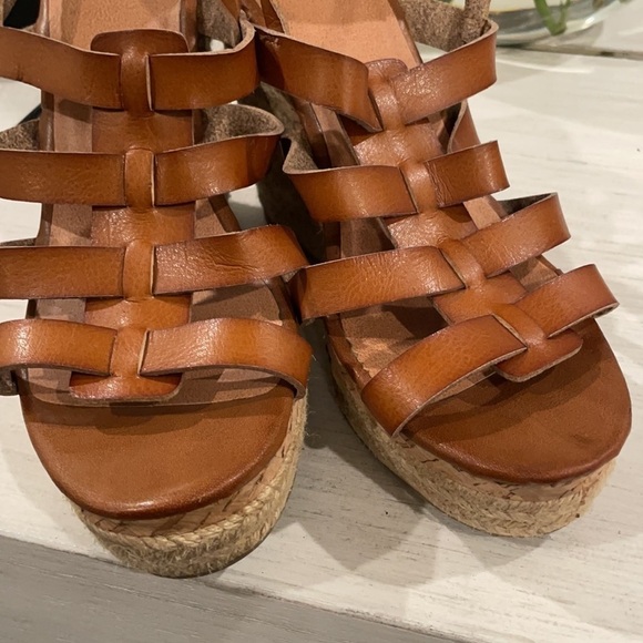 Mossimo Supply Co. - Wedges - Picture 9 of 9